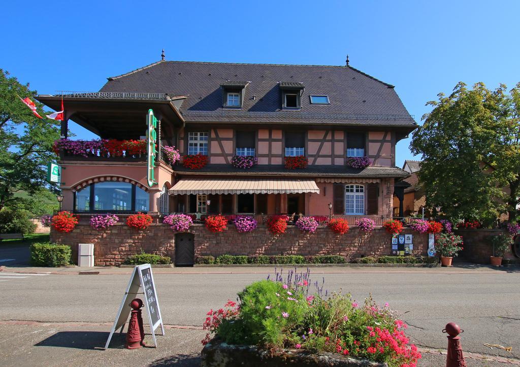 Hotel Munsch Restaurant & Wellness, Colmar Nord - Haut-Koenigsbourg Сен-Иполит Екстериор снимка